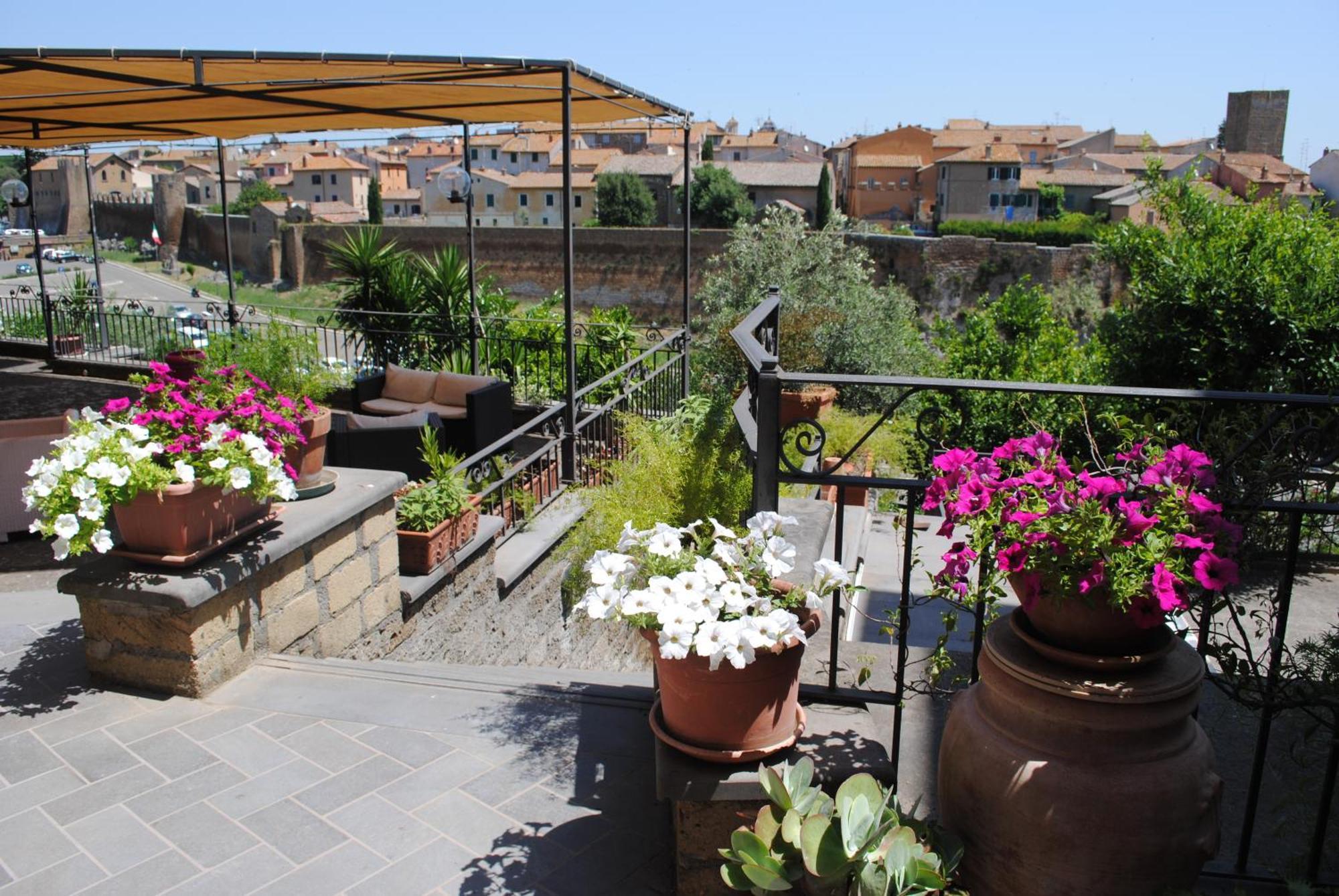 Hotel Tuscania Panoramico المظهر الخارجي الصورة
